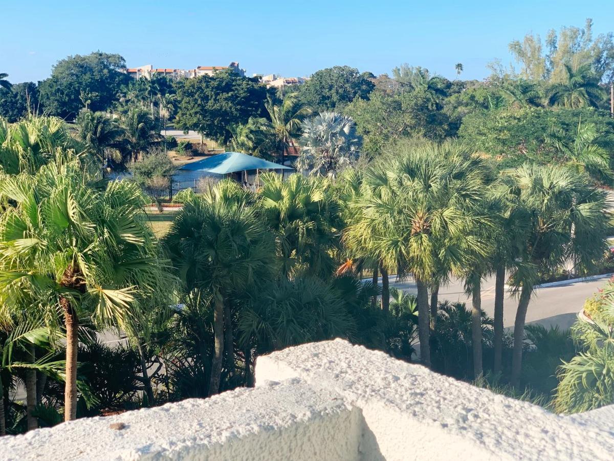 Chateau Mar Golf Resort, Trademark Collection By Wyndham Lauderhill Eksteriør billede