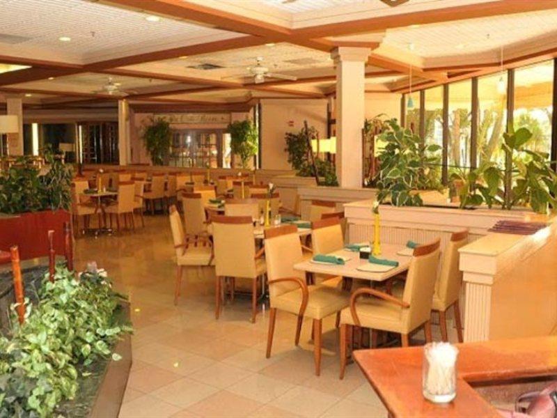 Chateau Mar Golf Resort, Trademark Collection By Wyndham Lauderhill Eksteriør billede